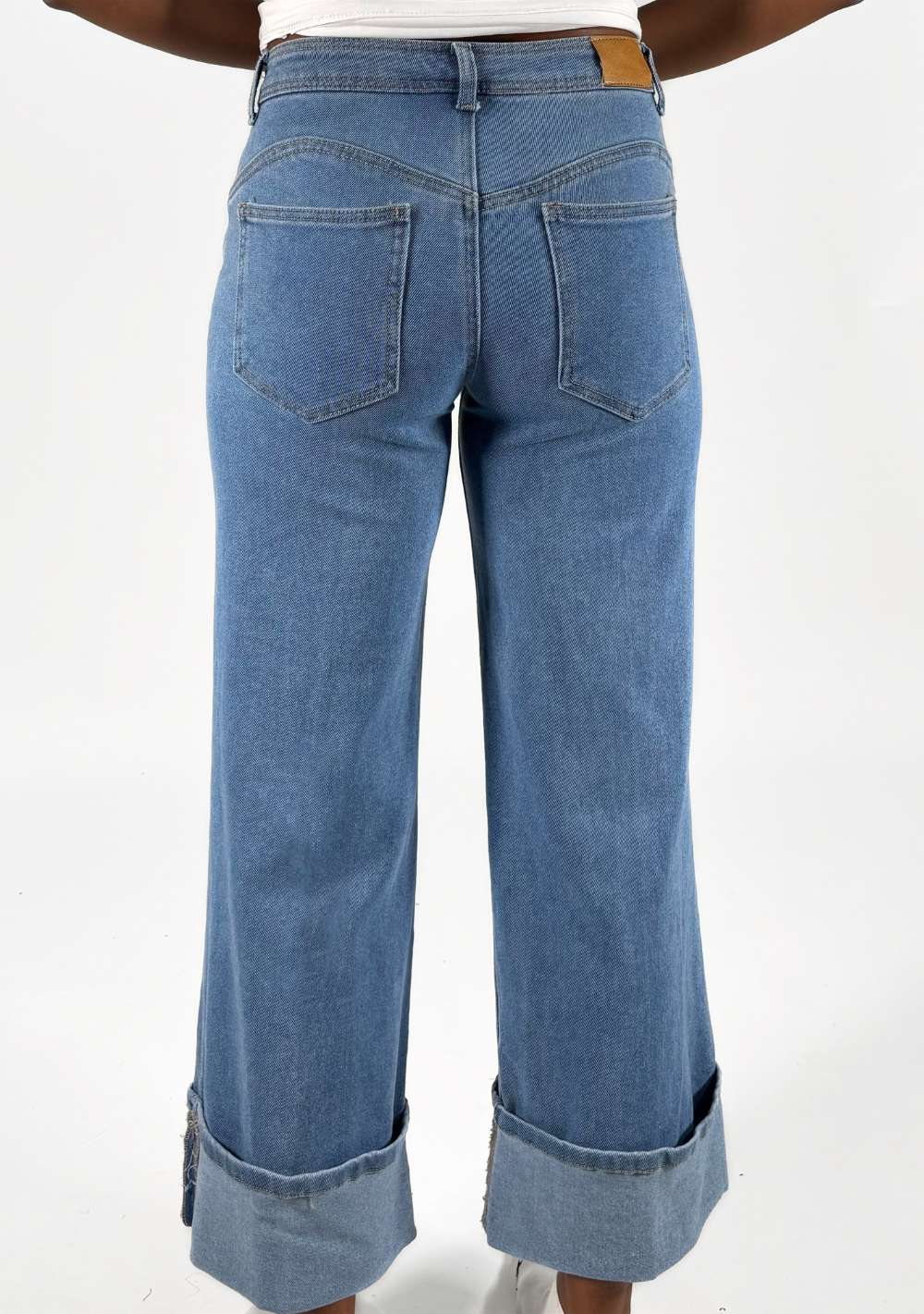Jeans Palazzo con Risvolto