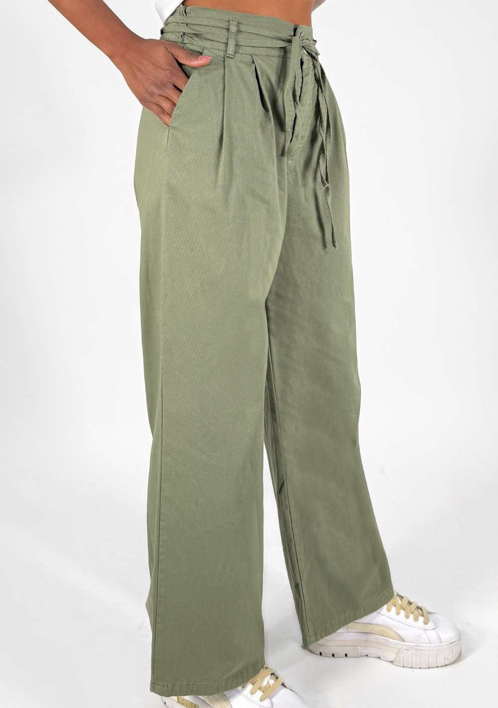 Pantaloni Palazzo con Pinces