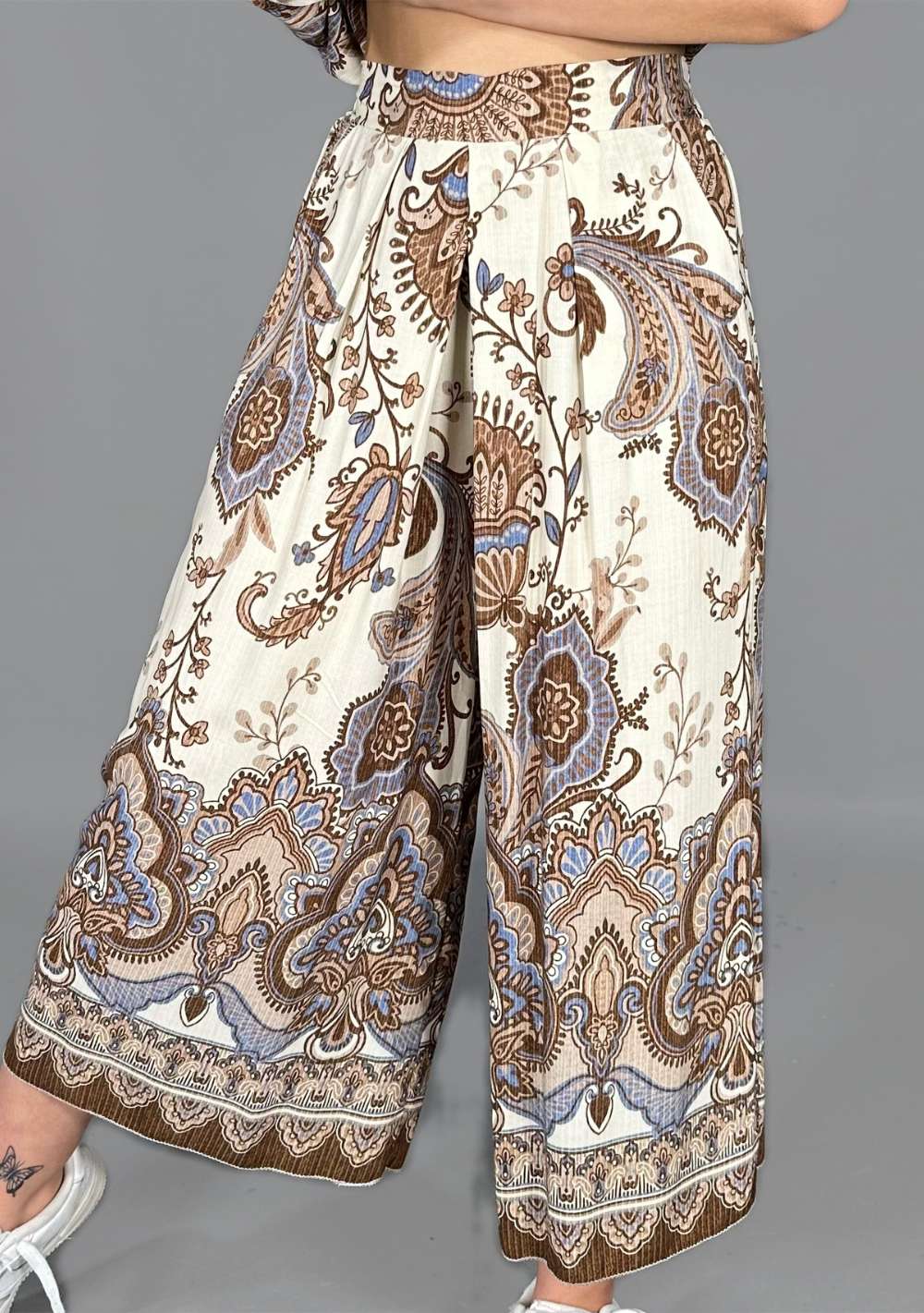 Pantaloni con Pinces
