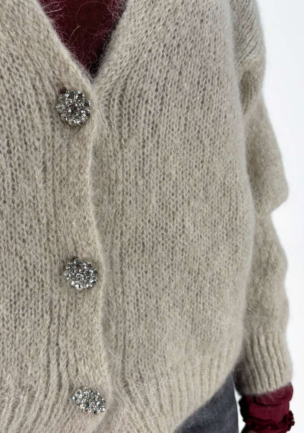 Cardigan in Mohair con Bottoni Gioiello