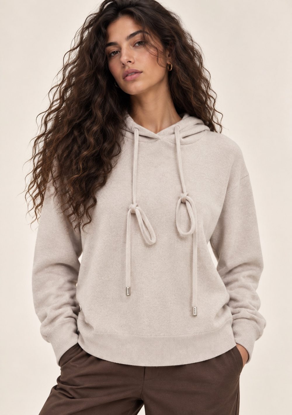 Maglia con Cappuccio da donna in colore beige