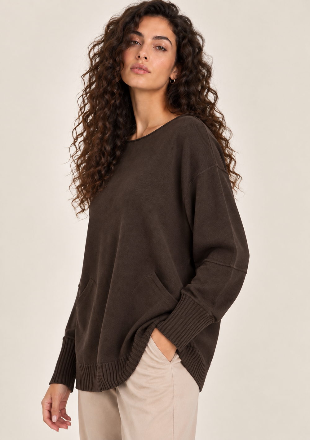 Maglia Girocollo con Tasche da donna in colore moro, vista alternativa 2