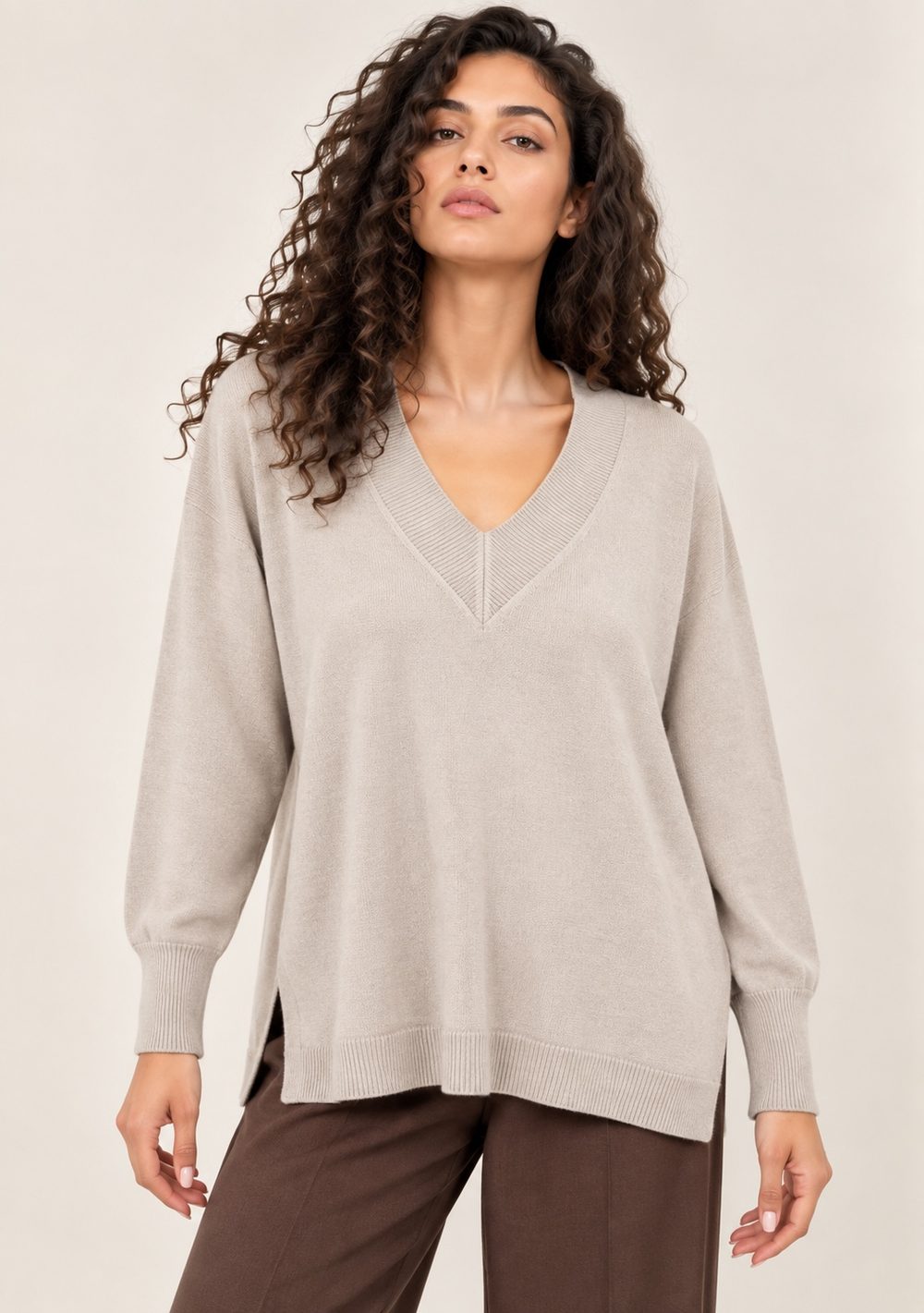 Maglia con Spacchi Laterali da donna in colore beige