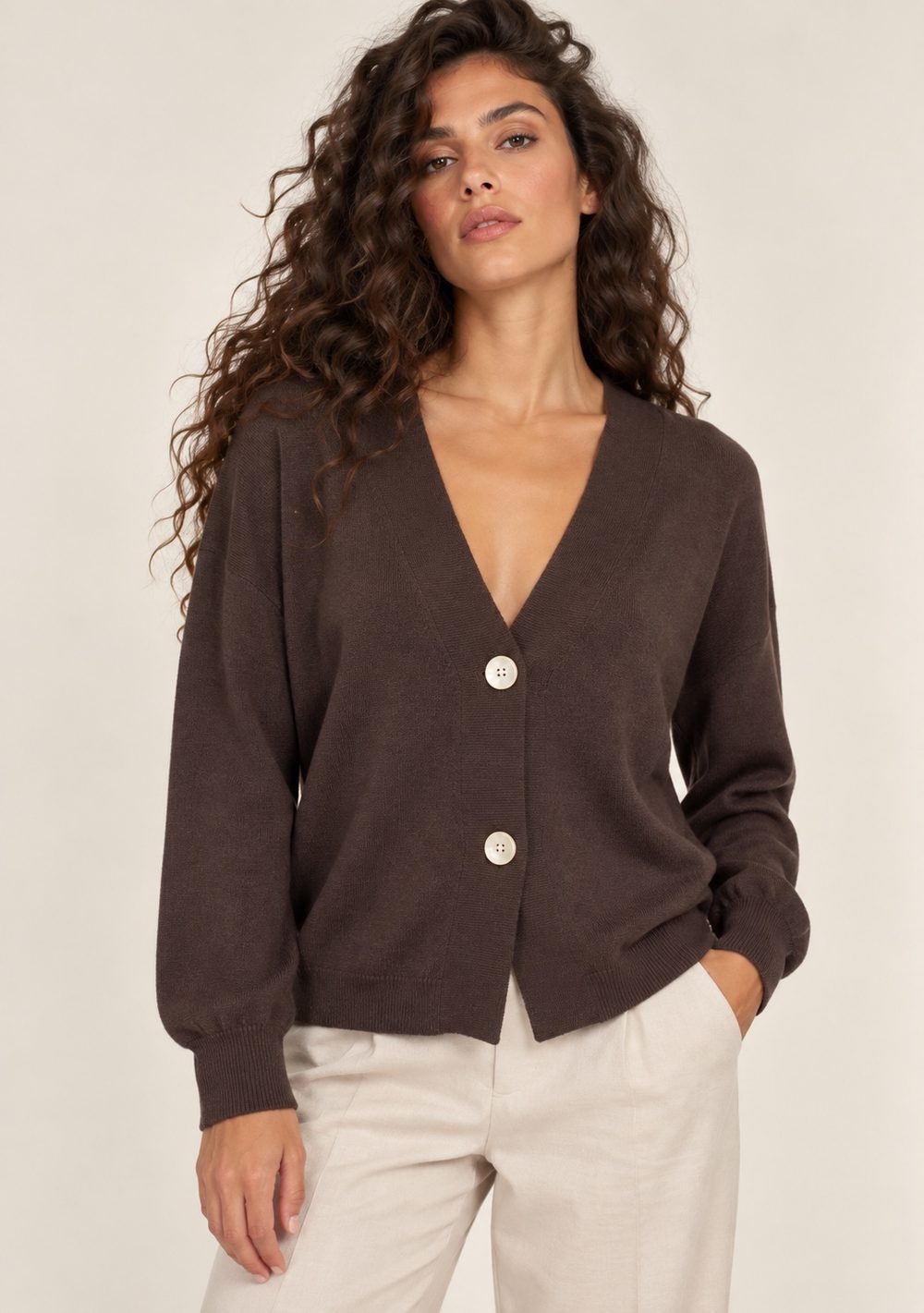 Cardigan 2 Bottoni Integrale da donna in colore moro