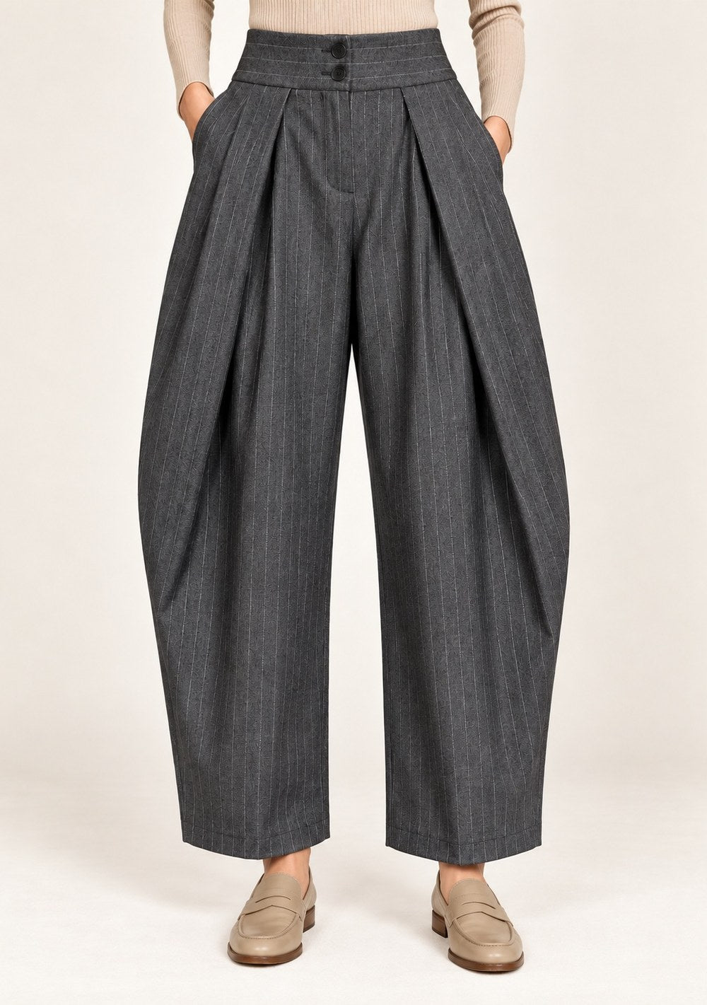 Pantaloni Balloon Gessati da donna in colore nero