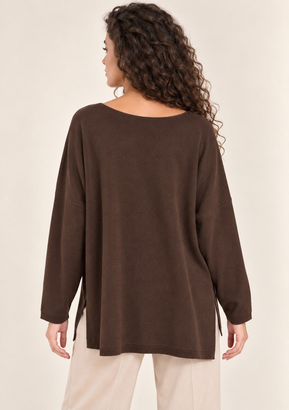 Maglia Girocollo con Spacchi Laterali da donna in colore moro, vista alternativa 3
