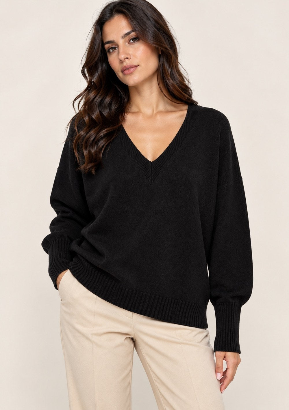 Maglia Scollo a V Stondata