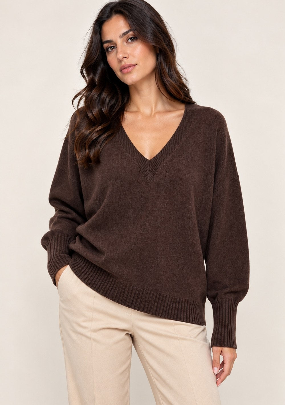 Maglia Scollo a V Stondata