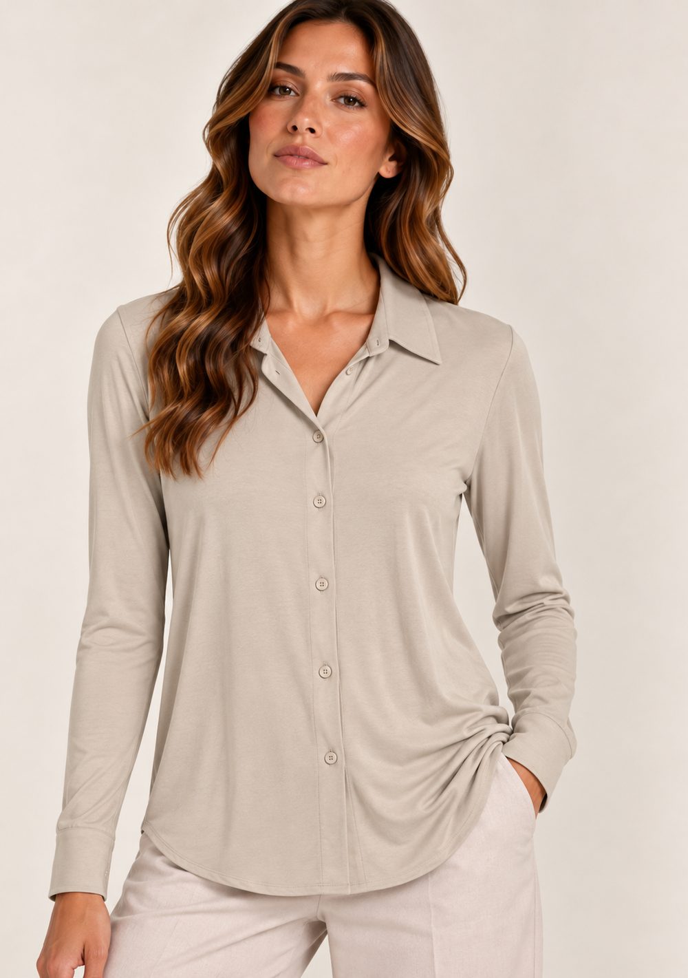Camicia Tinta Unita da donna in colore beige