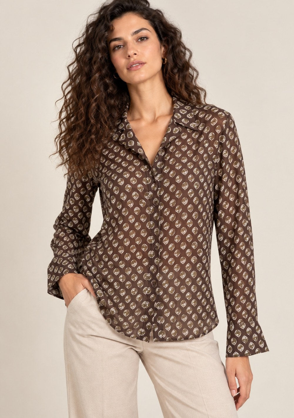 Camicia Misto Cashmere da donna in colore moro