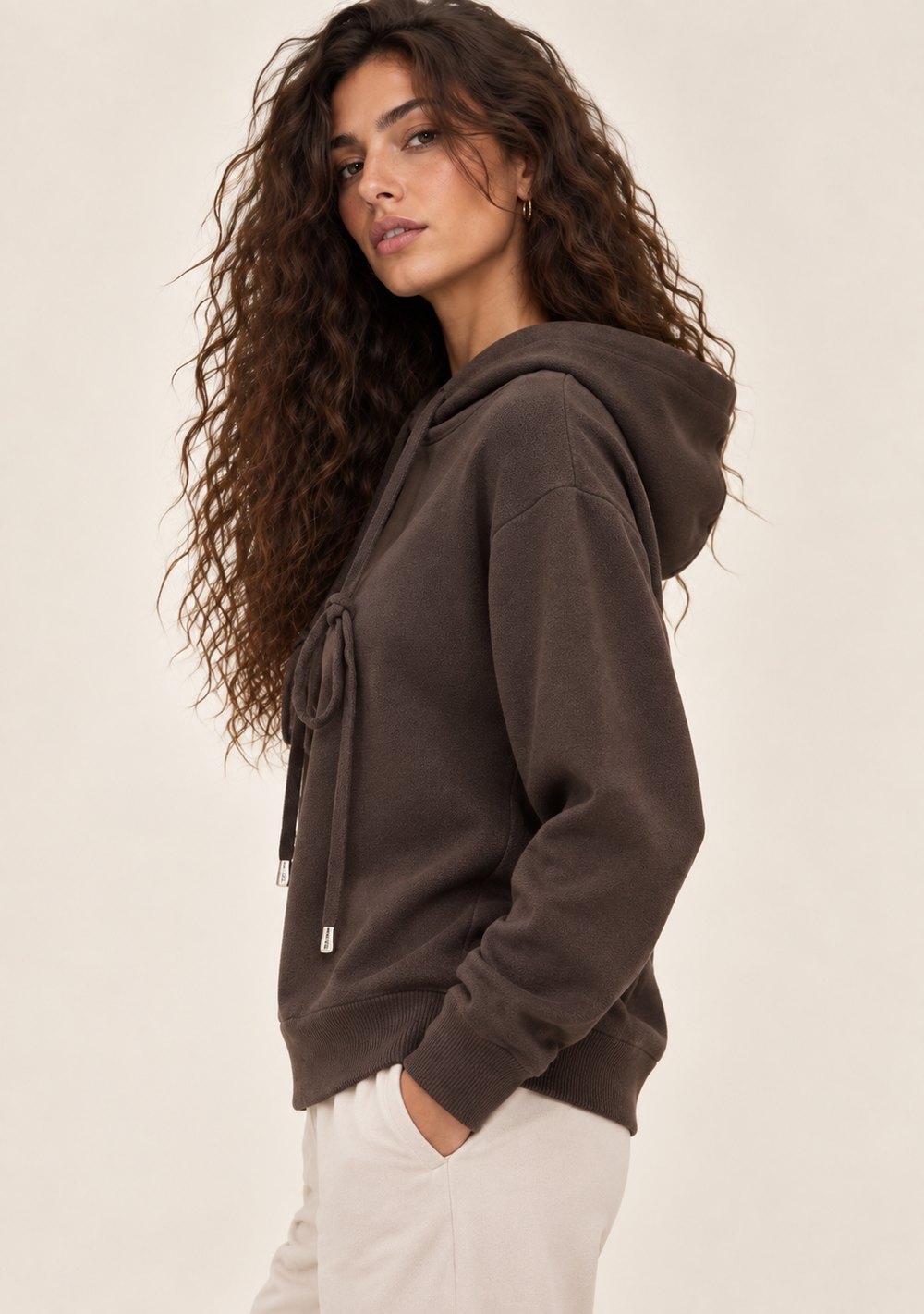 Maglia con Cappuccio da donna in colore moro, vista alternativa 2