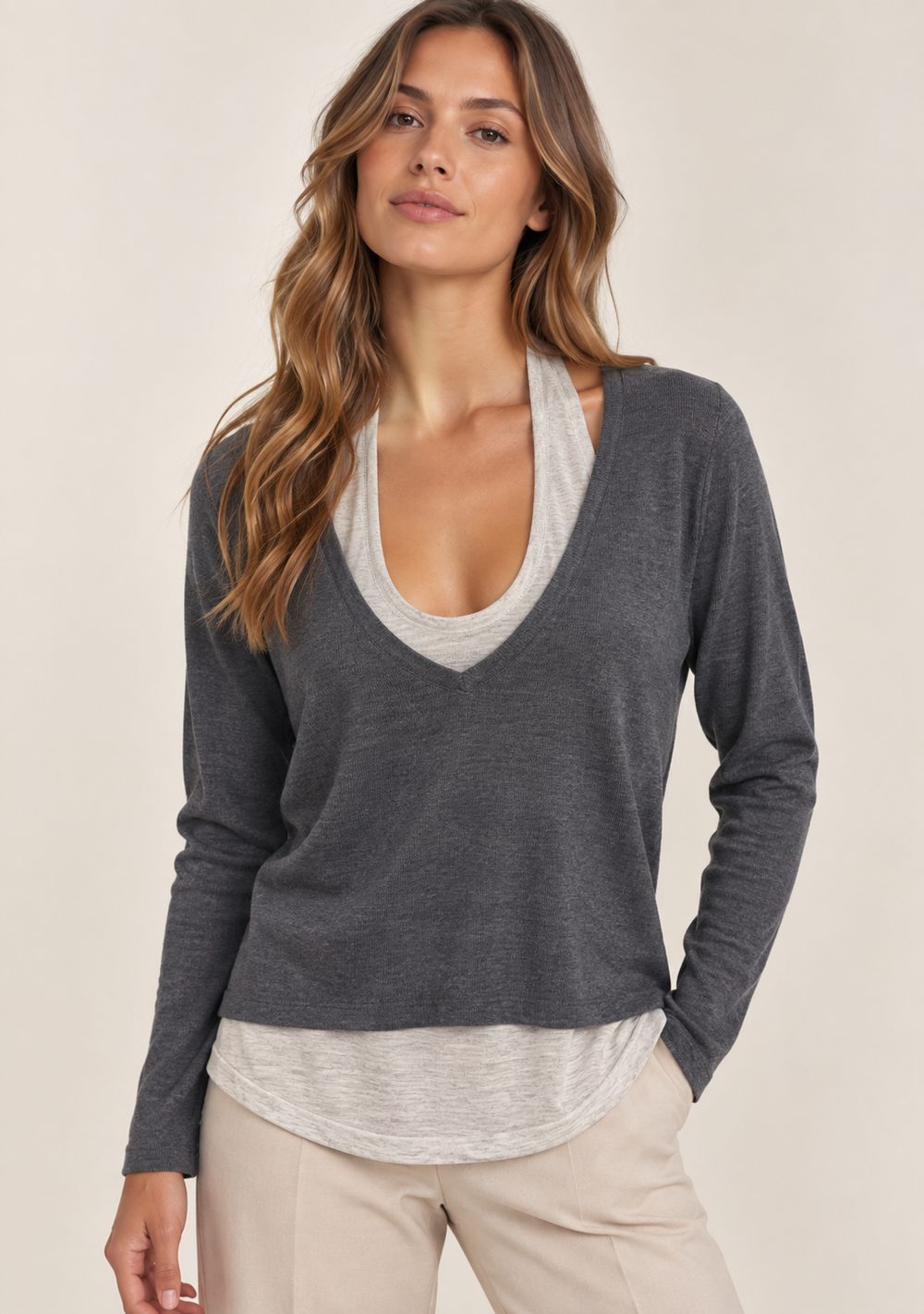 Maglia Effetto Twinset da donna in colore grigio