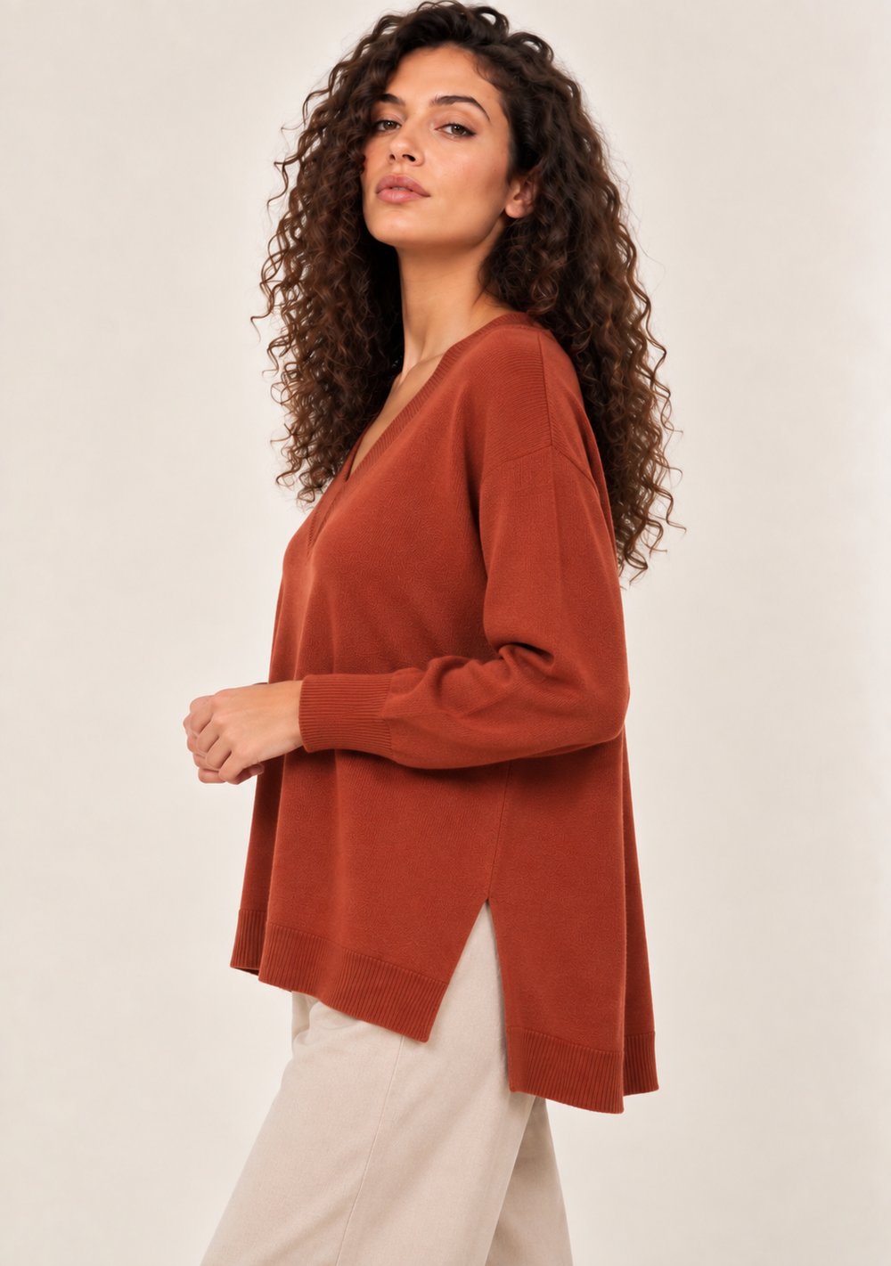 Maglia con Spacchi Laterali da donna in colore coccio, vista alternativa 2