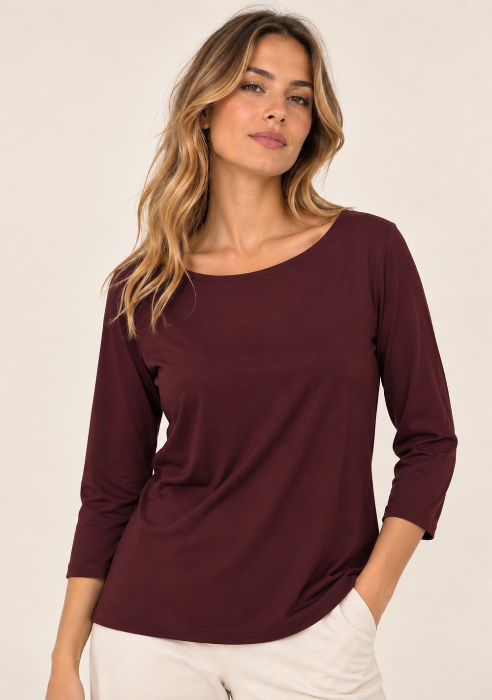 Maglia Scollo Madonna da donna in colore vino