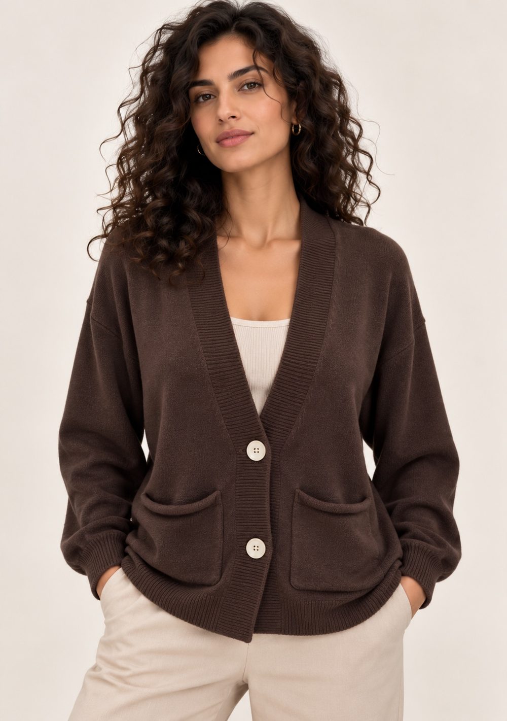 Cardigan 2 Bottoni con Tasche da donna in colore moro