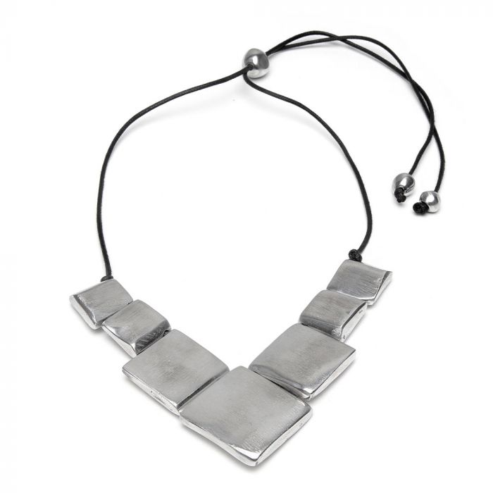 COLLIER 6 CARRÉS ET 1 LOSANGE