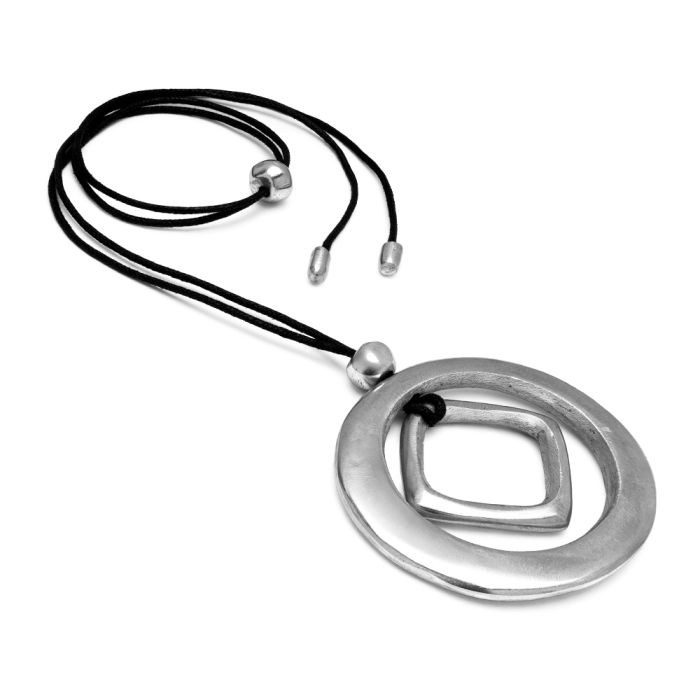 PENDENTIF RONDE A TROUE LOSANGE