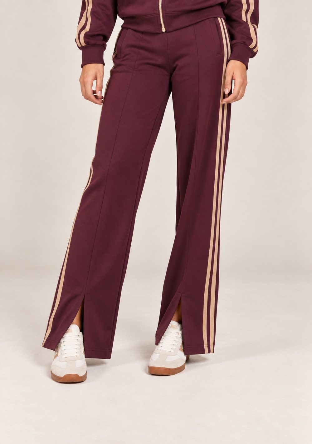 Pantaloni Palazzo con Spacchi