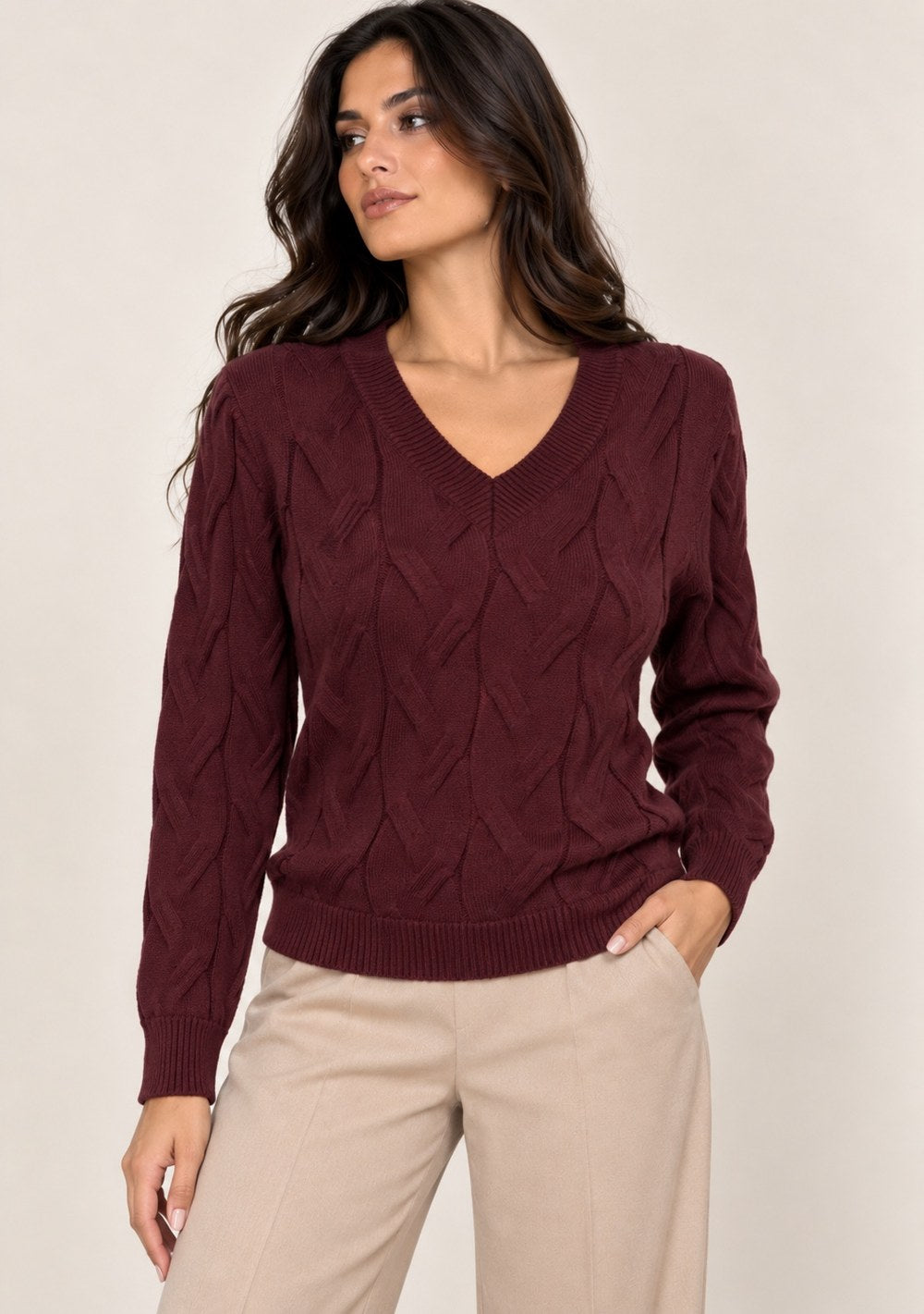 Maglia con Trecce Scollo a V